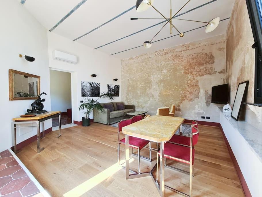 Boutique Penthouse With Terrace, Spanish Steps Рим Экстерьер фото